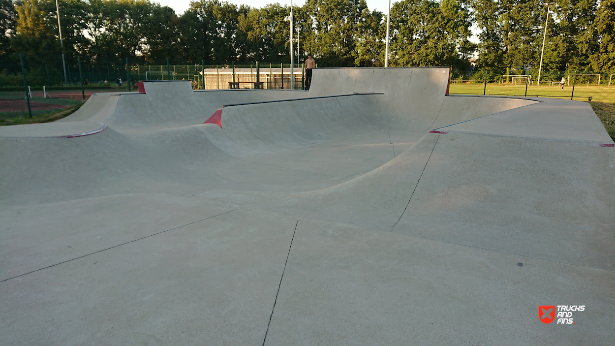 Zele skatepark